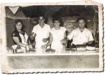 TIA ROSALIA, VICENT, VICENTA I IAIO LLUÍS